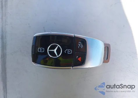 2021 Mercedes-Benz E 350 z USA, uszkodzony, nr VIN W1KZF8DB0MA928980